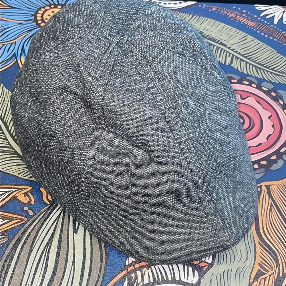 Classic Charcoal Men's Flat Cap